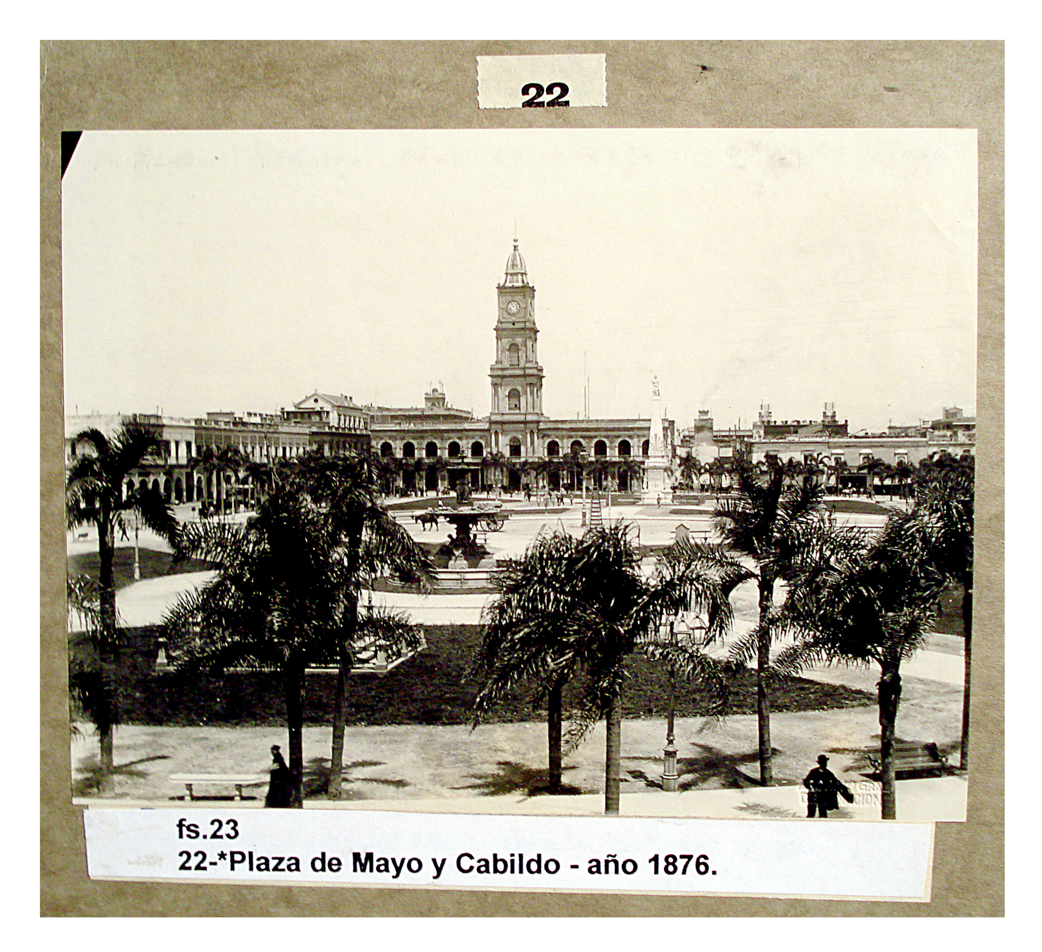 Plaza de Mayo y Cabildo