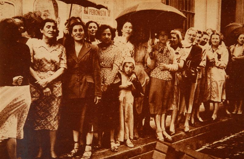 Elecciones del 11 de noviembre de 1951. Voto femenino