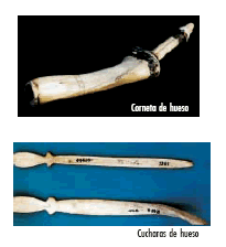 Corneta de hueso y cucharas de hueso