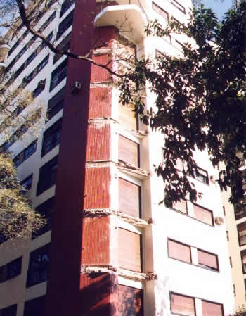 Foto-04-v03.jpg (69950 bytes)