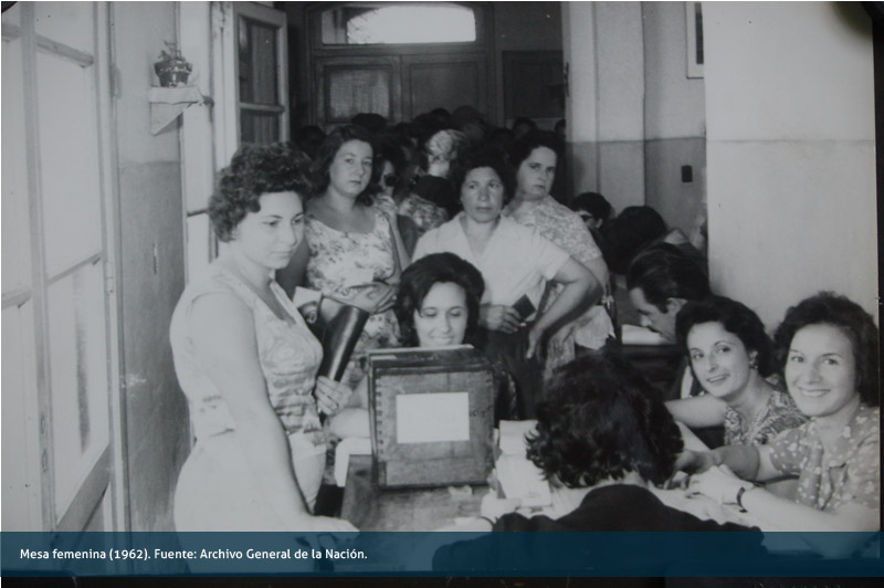 Mesa femenina (1962)