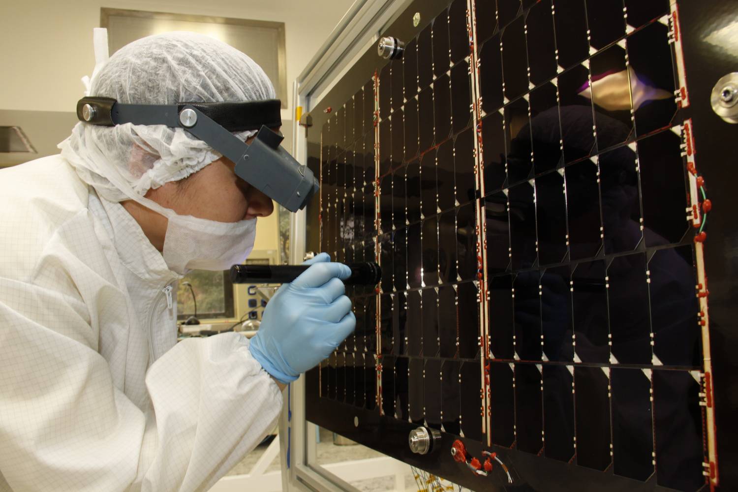 Paneles Solares para satélites