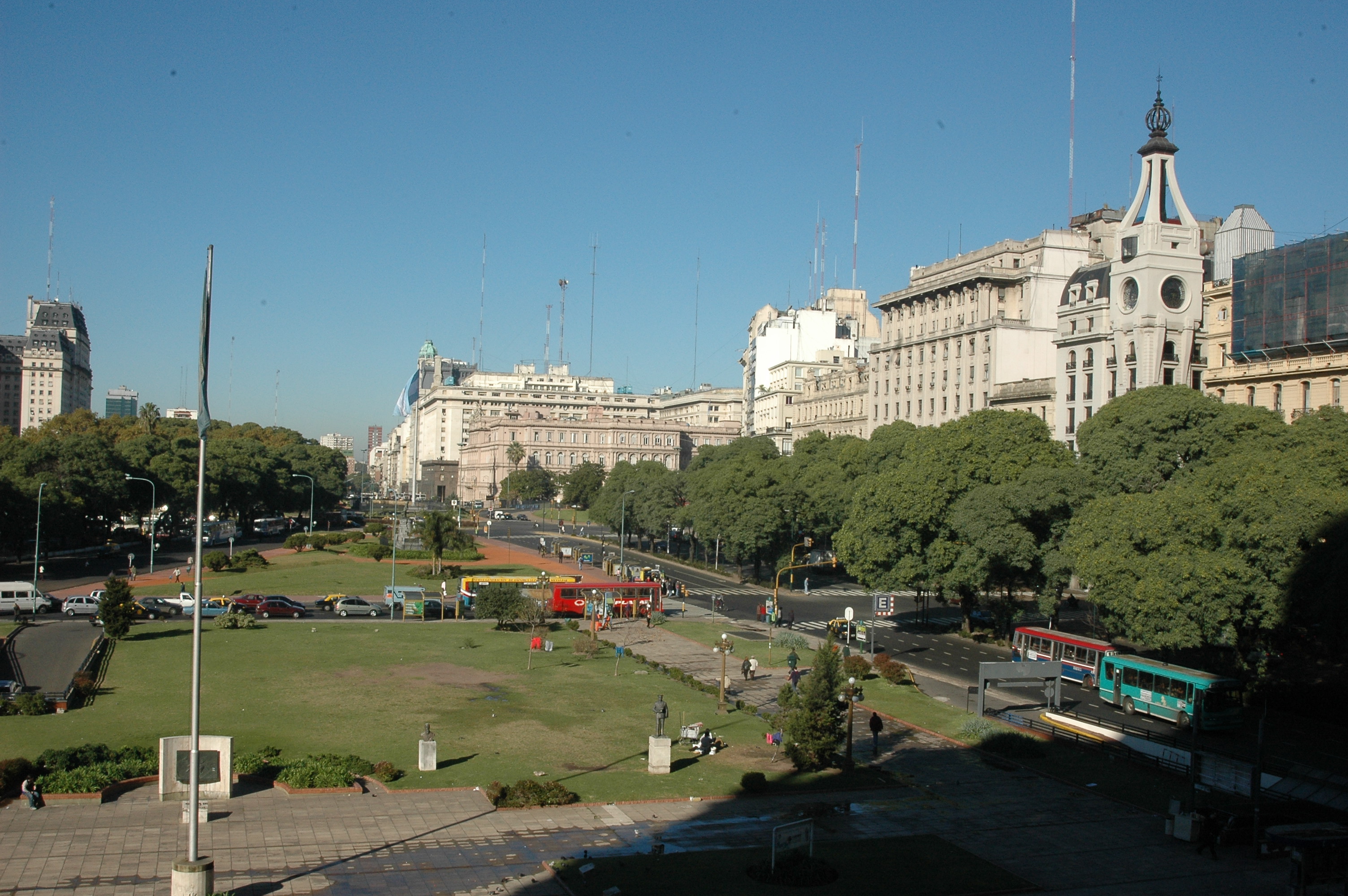 Avenida Leandro N. Alem, Buenos Aires