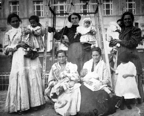 Mujeres y chicos