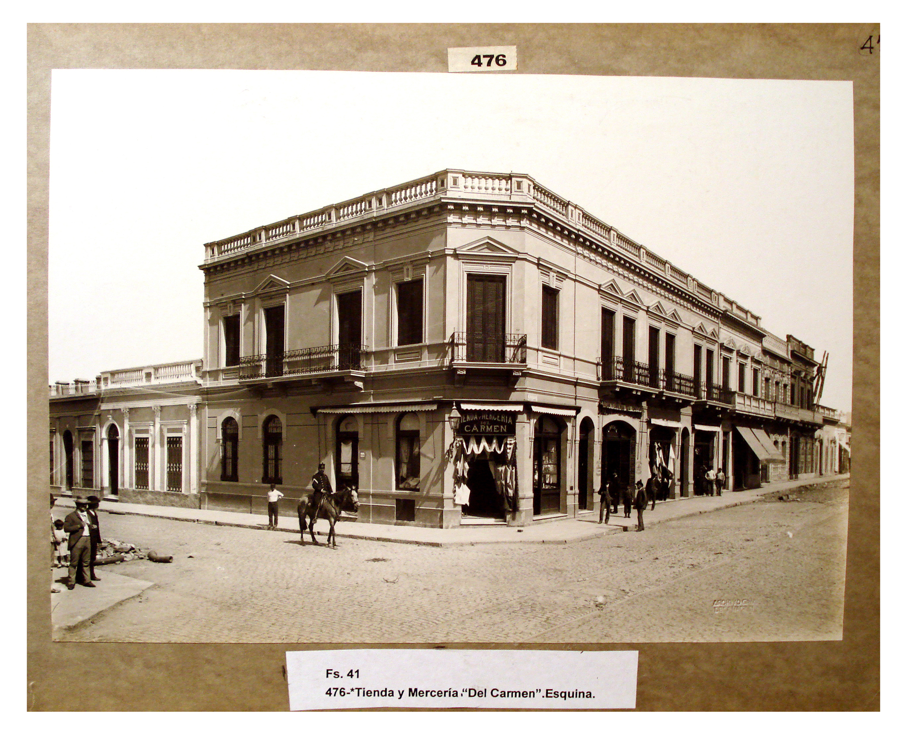 Tienda mercería Del Carmen