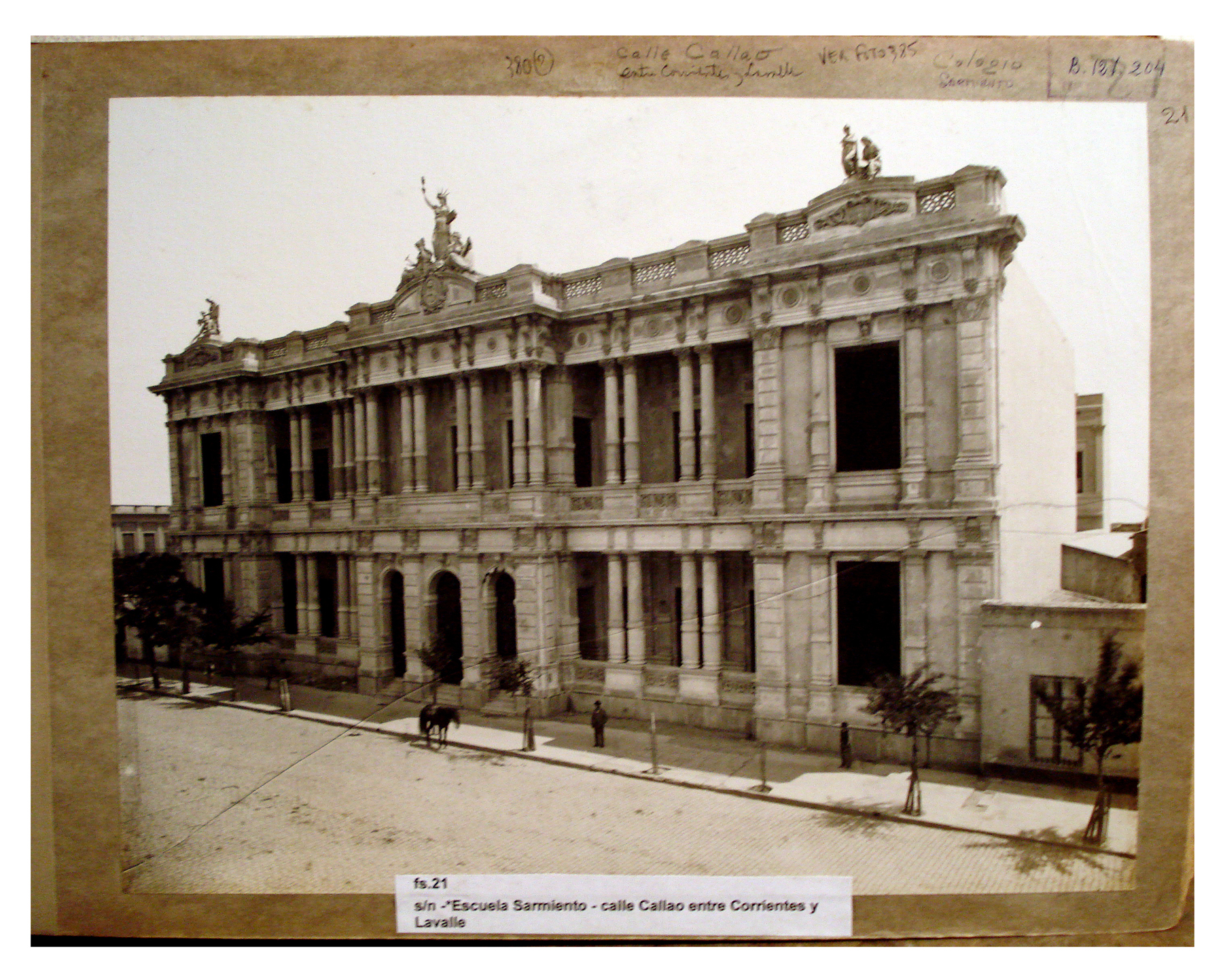 Escuela Sarmiento
