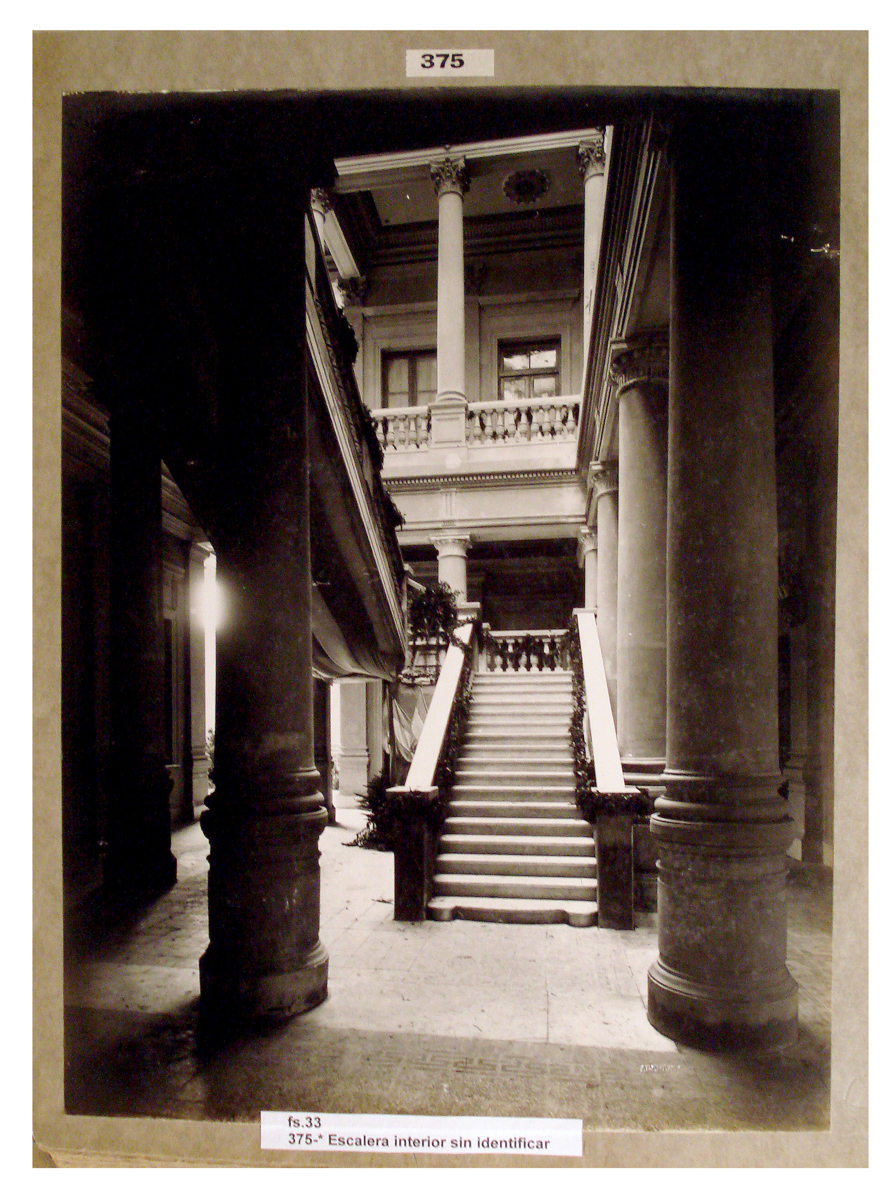 Escalera interior