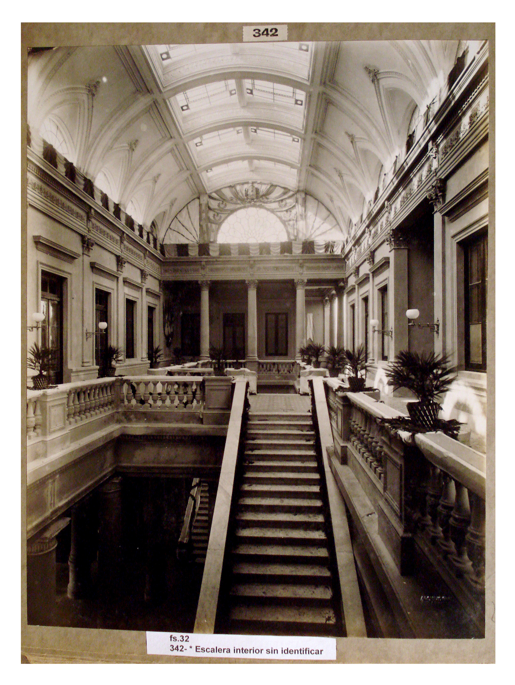 Escalera interior