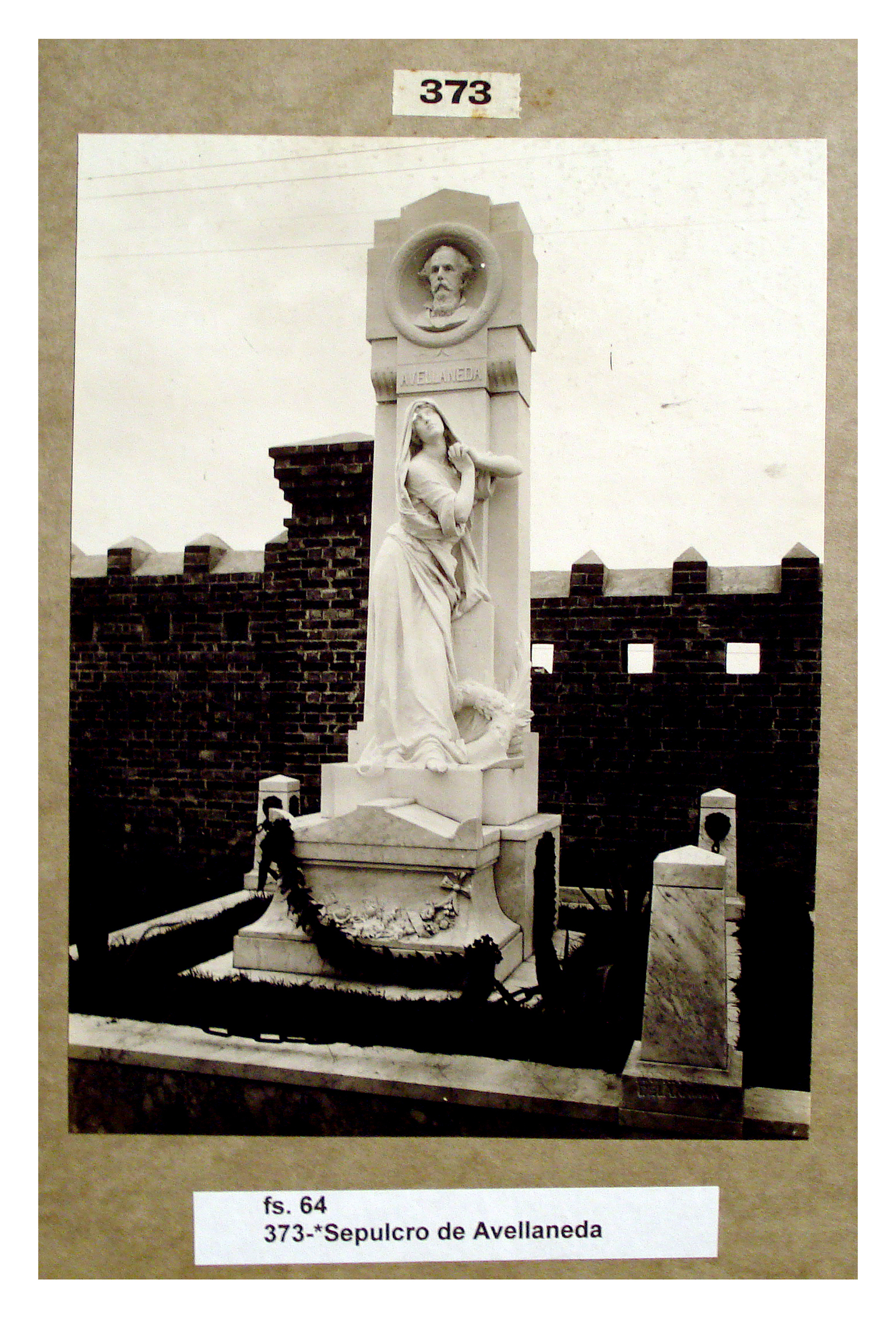 Sepulcro de Avellaneda