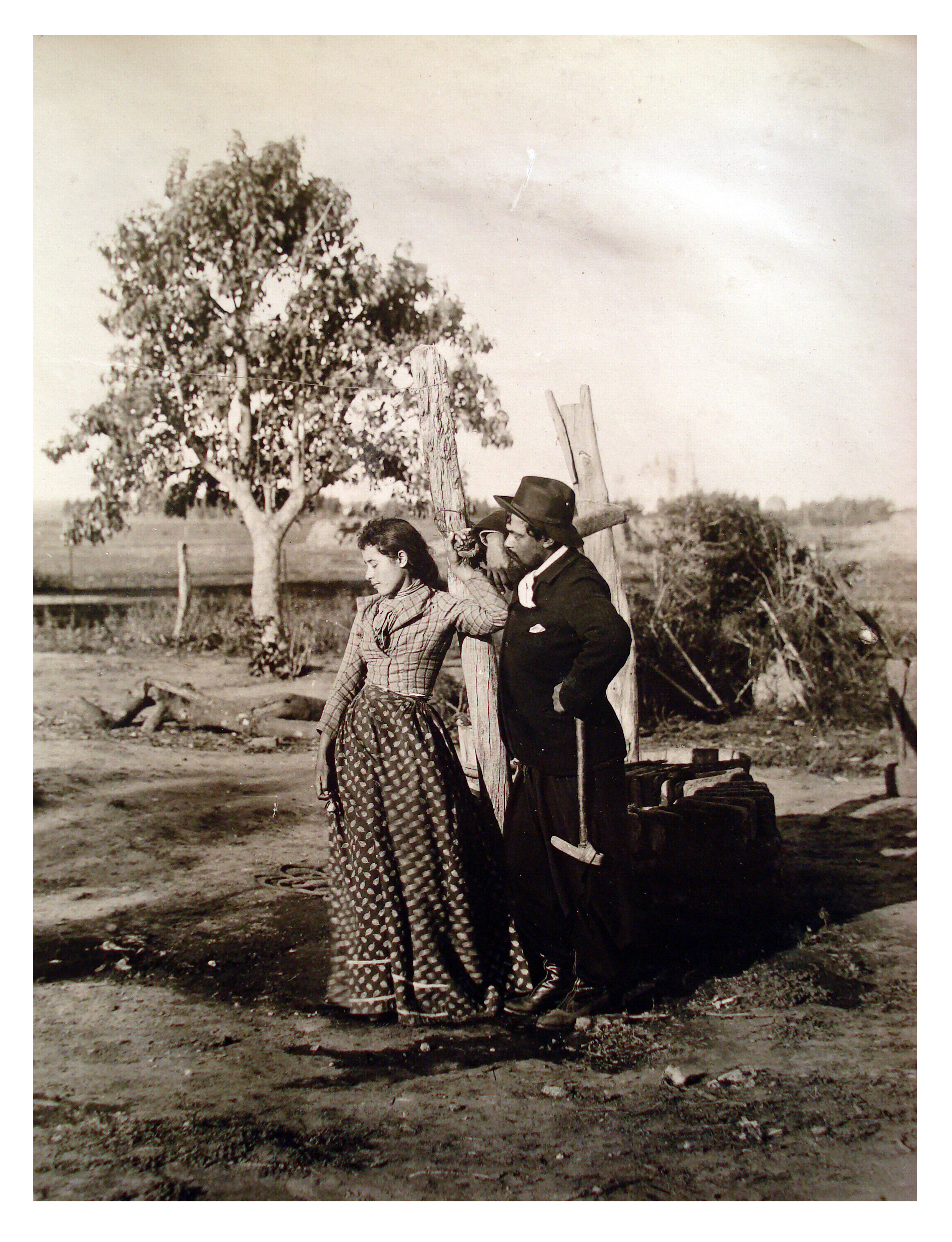 Gaucho y paisana