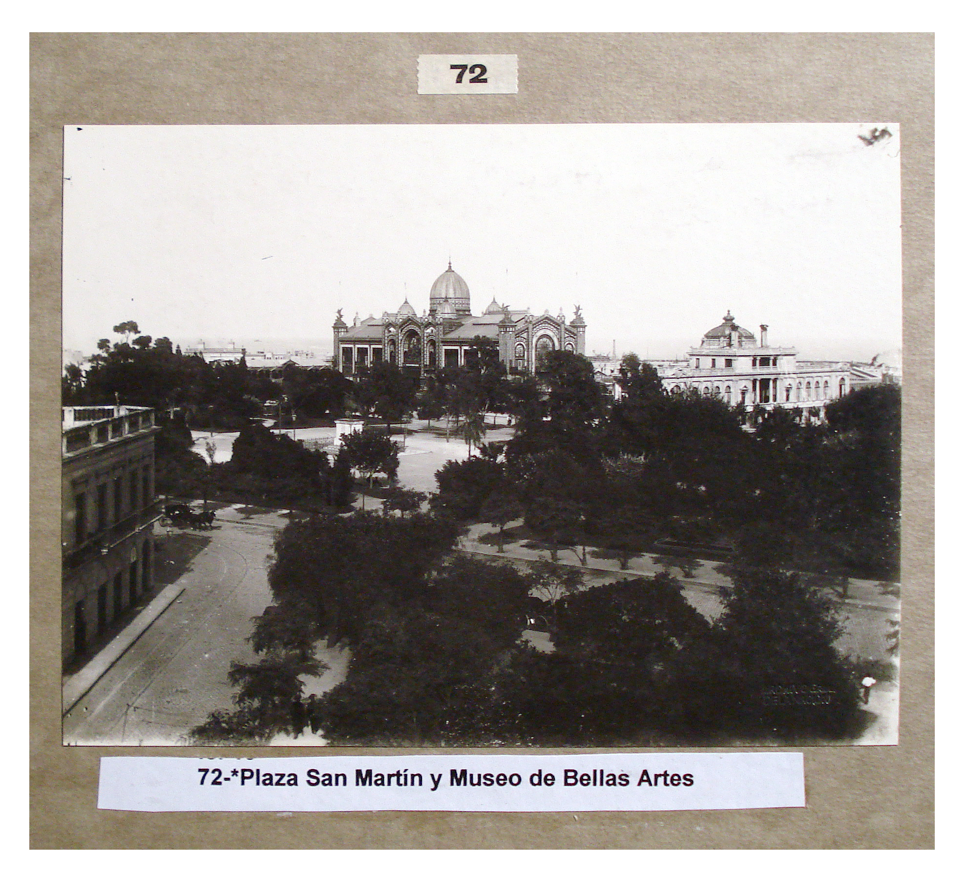 Plaza San Martín y Museo Bellas Artes