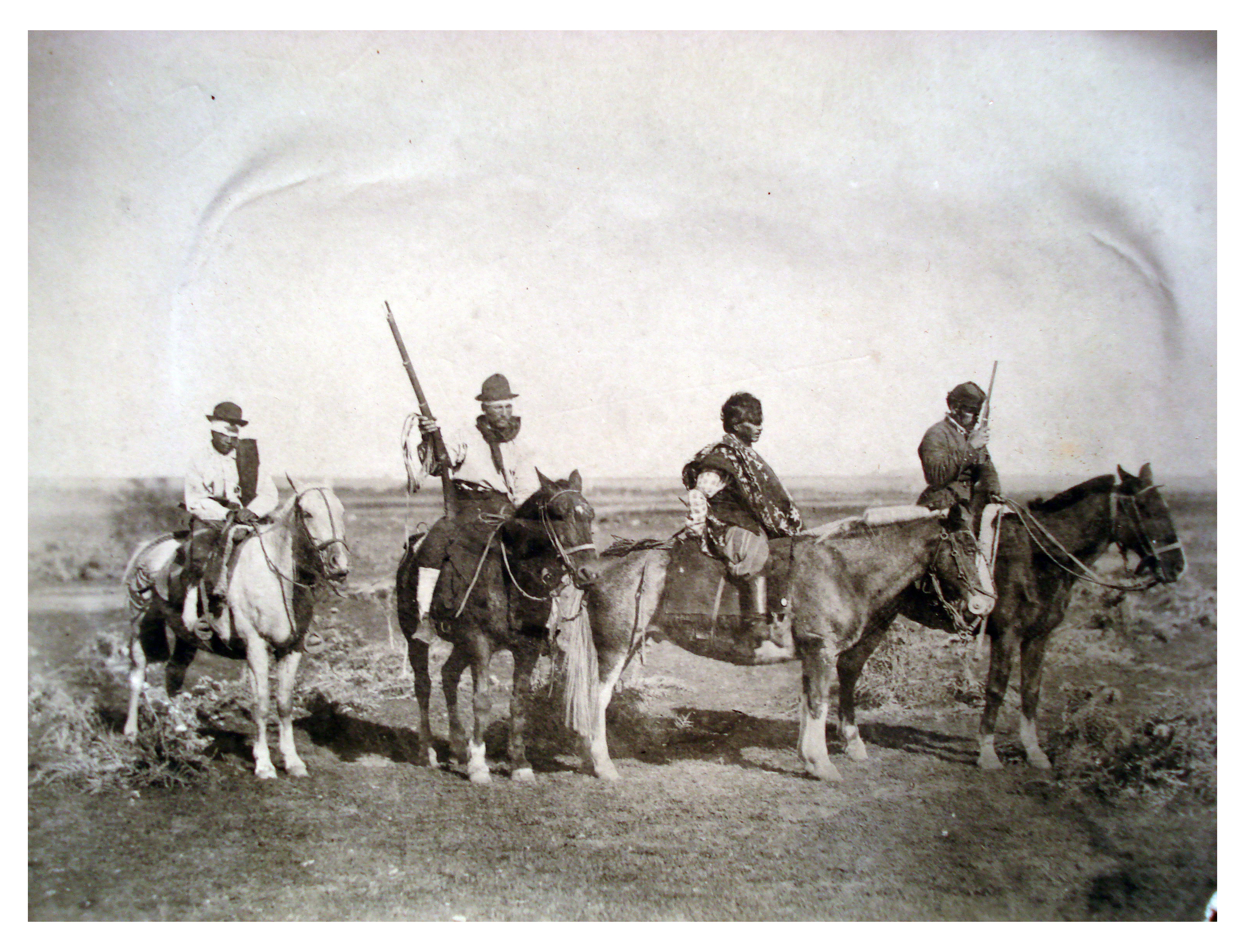 Gauchos presos y policía
