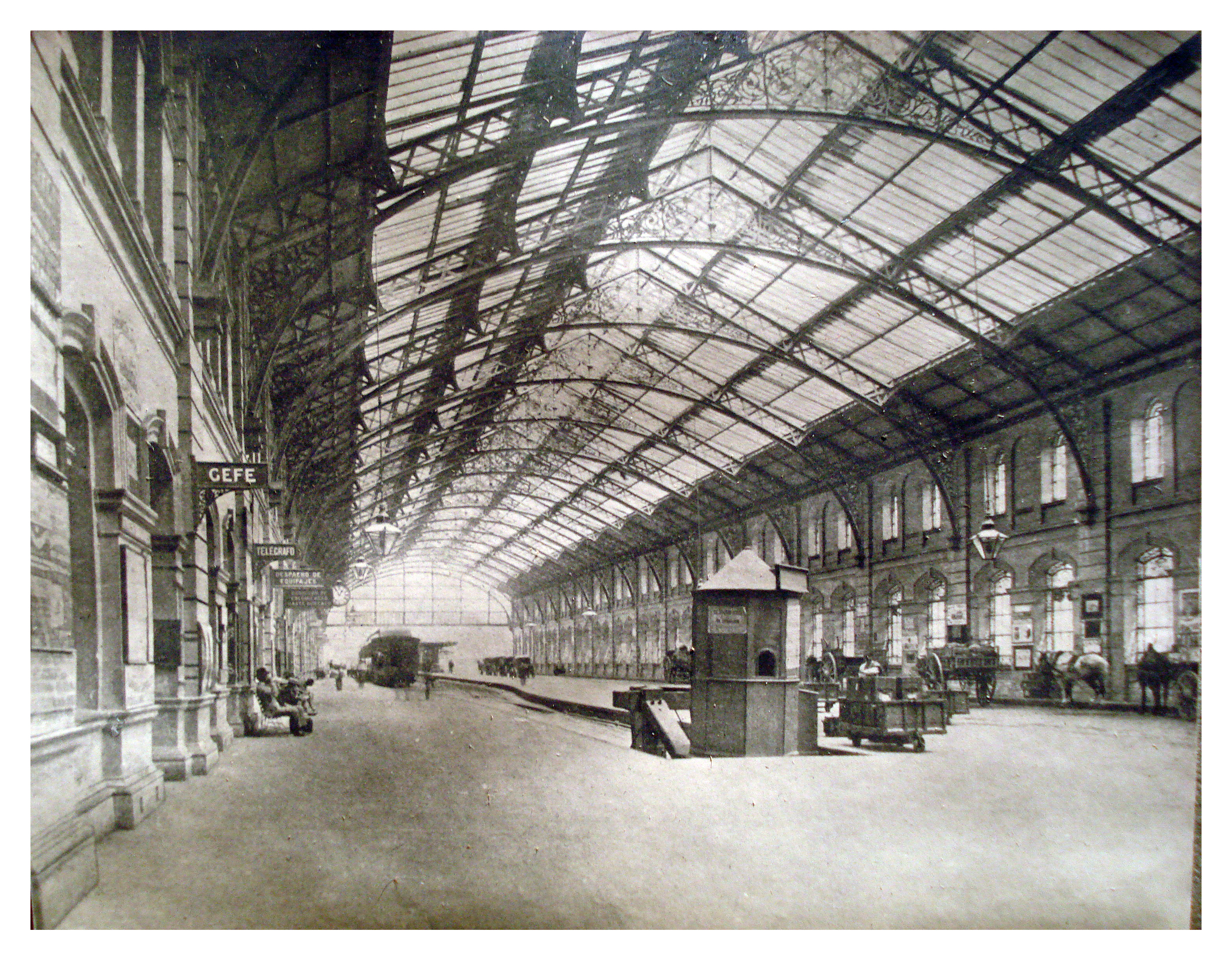 Anden de la estación Constitución