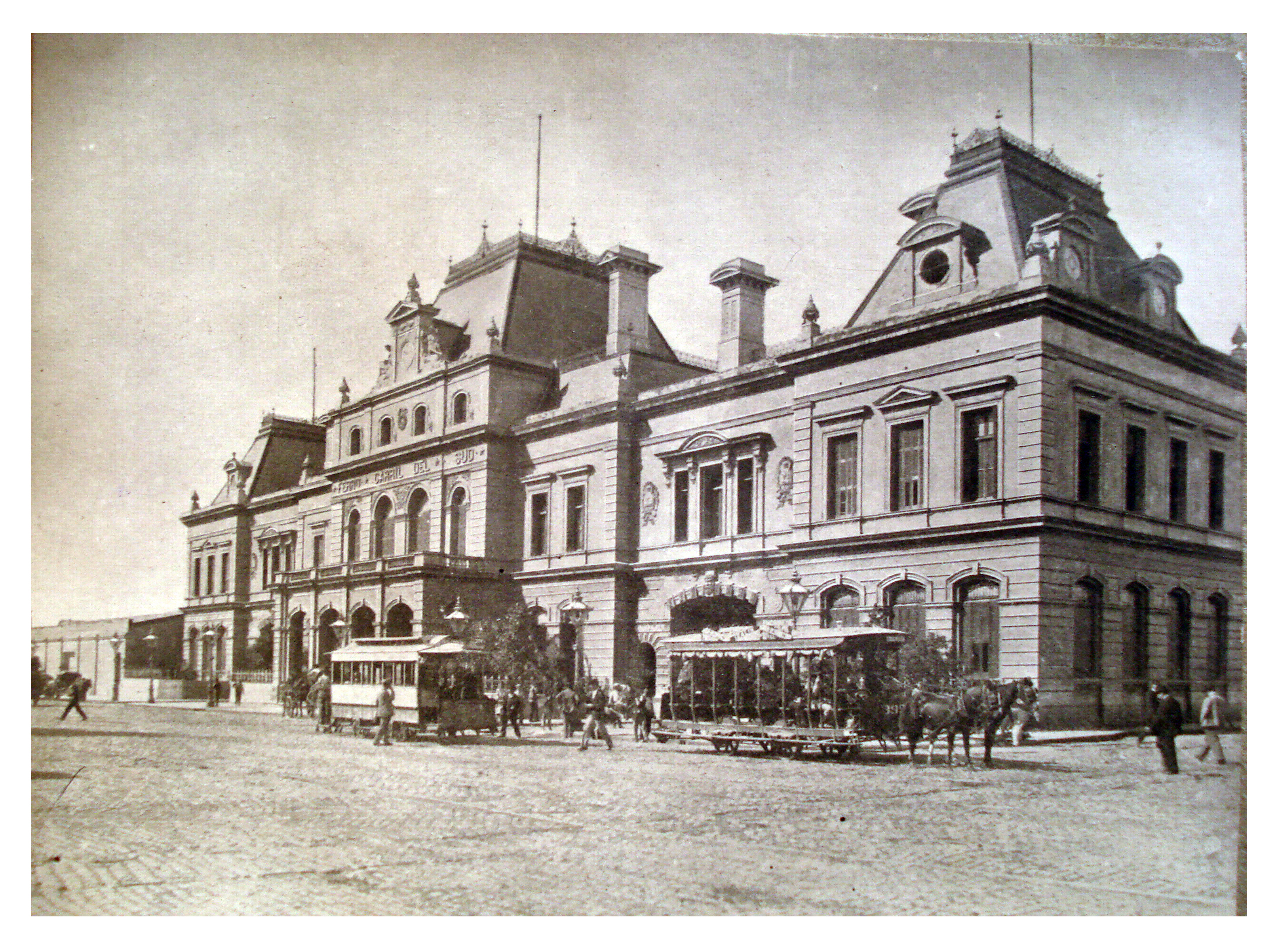 Estación Constitución