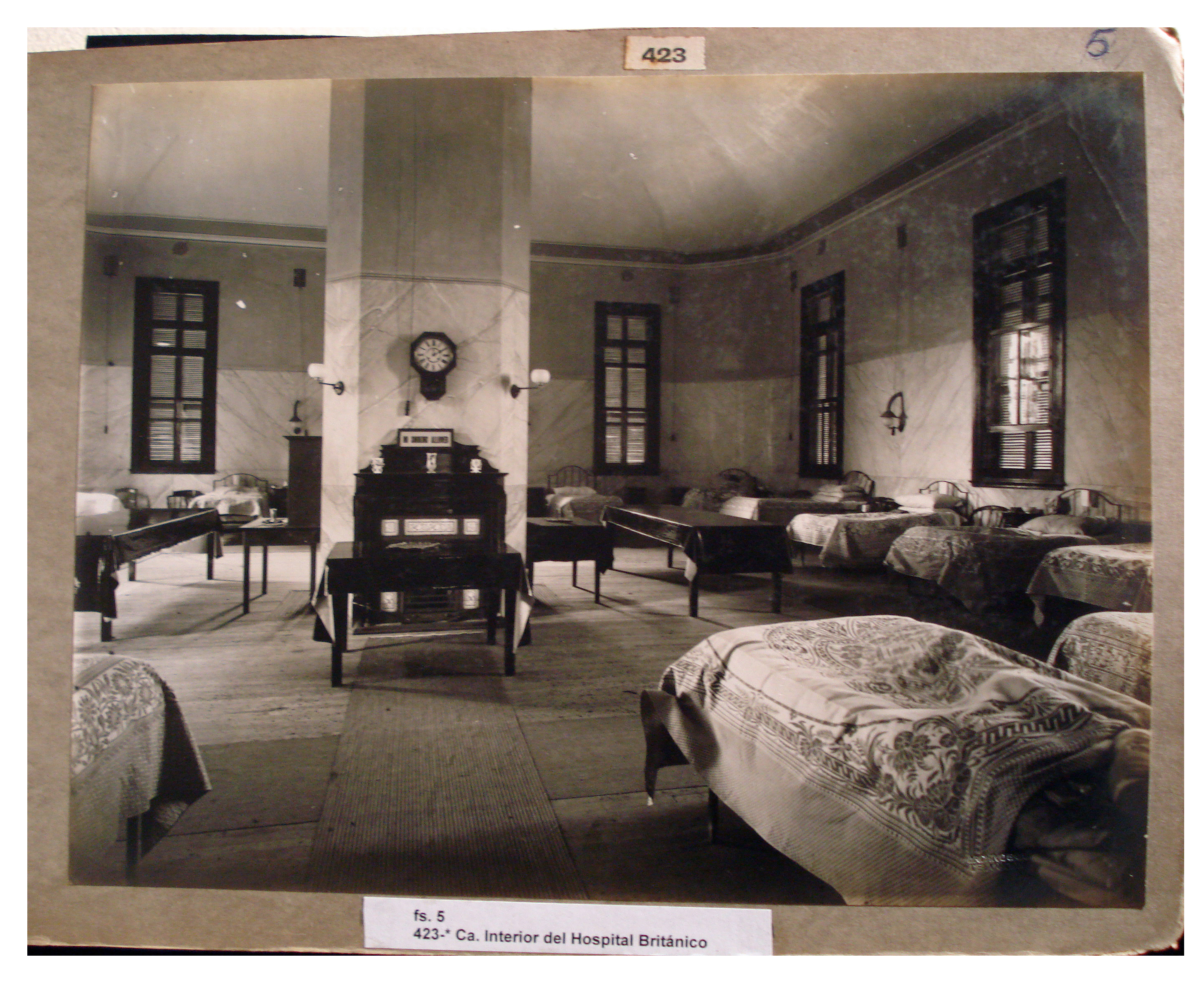 Interior del Hospital Británico