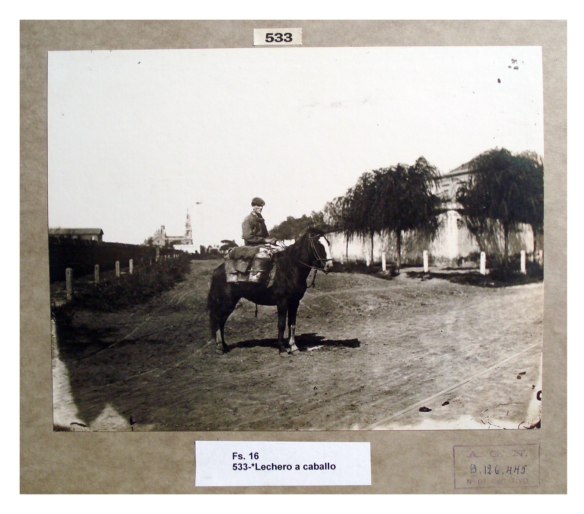 Lechero a caballo