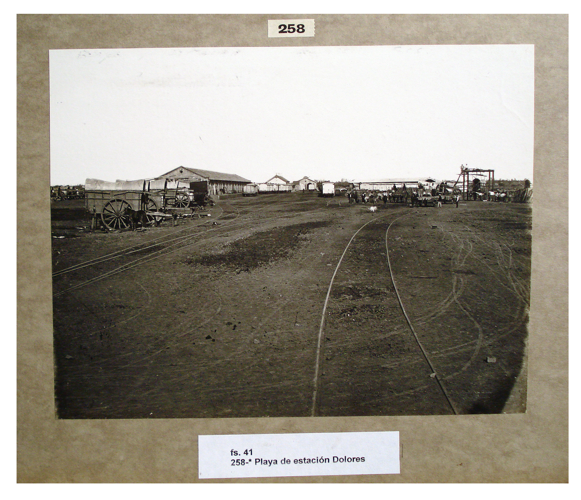 Playa de maniobras de la estación Dolores