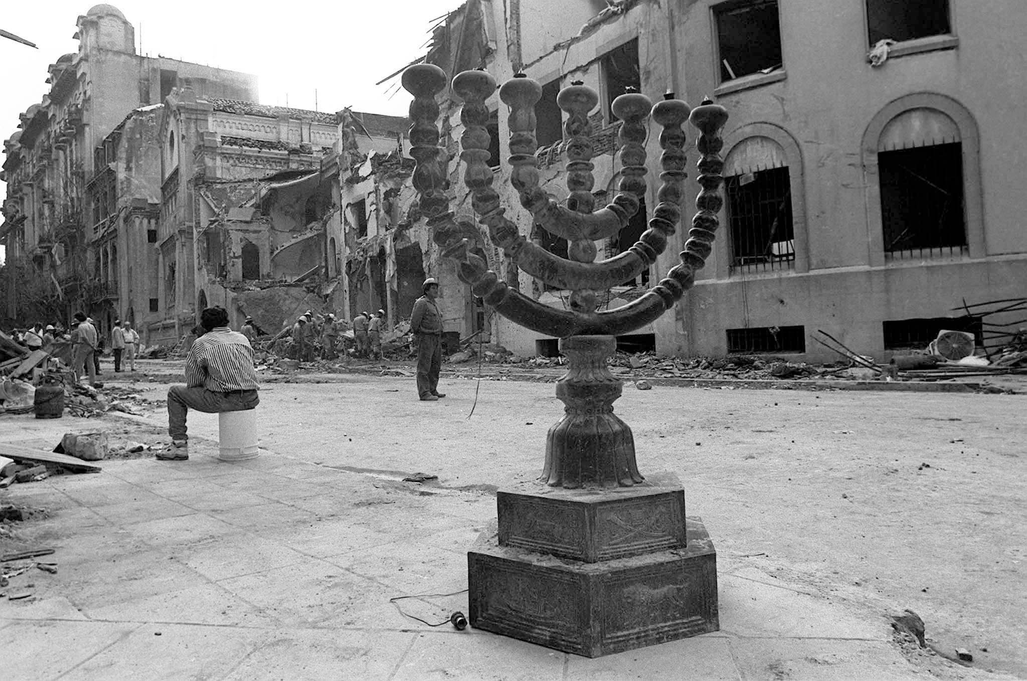 Atentado a la Embajada de Israel, 17/03/1992. 