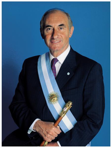 Fernando De la Rúa, foto oficial con banda presidencial