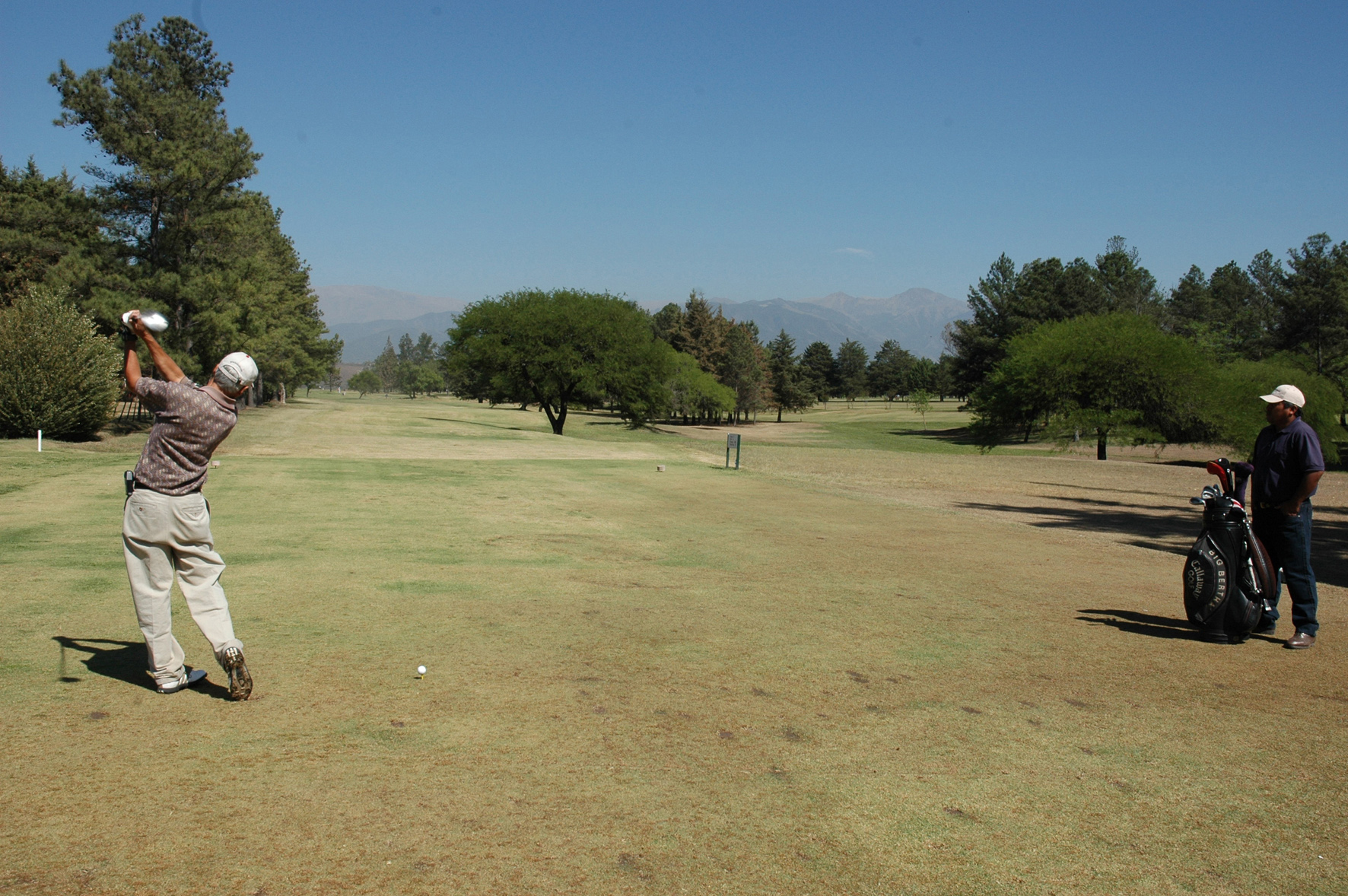 Cancha de golf en el Salta Polo Club