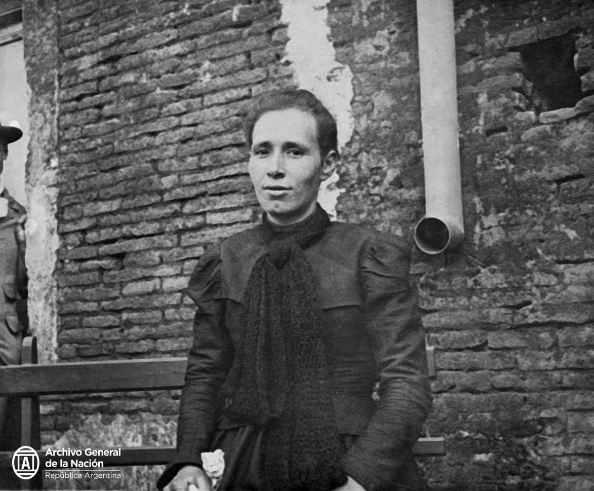 Fotografía en blanco y negro de Virginia Bolten. Archivo General de la Nación.