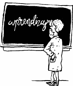 Docente escribiendo en el pizarrón.