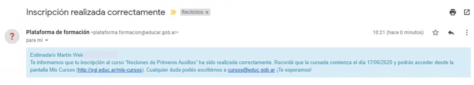  Correo electrónico de confirmación de inscripción que dice: «Estimada: Te informamos que tu inscripción al curso «Nociones de Primeros Auxilios» ha sido realizada correctamente».